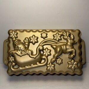 Nordic Ware Williams-Sonoma Santa's Sled 'Twas The Night Loaf Pan 6 Cups / 1.4L